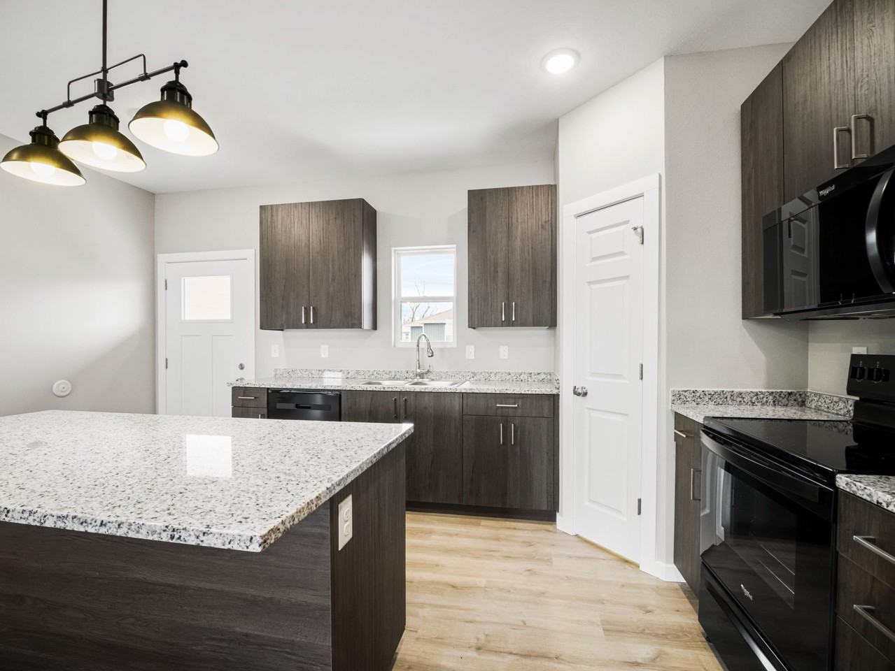 630 E Forest St #1 - Photo 6 of 19