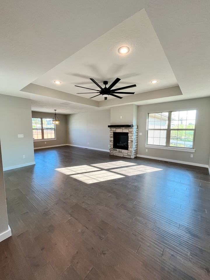 844 S Eastridge #1 - Photo 7 of 19
