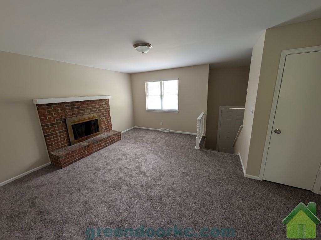 8914 Caenen Lake Rd #8914 - Photo 4 of 10
