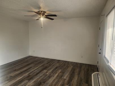 THE PINES - 82308 SAVANNAH ST #8 - Photo 5 of 8