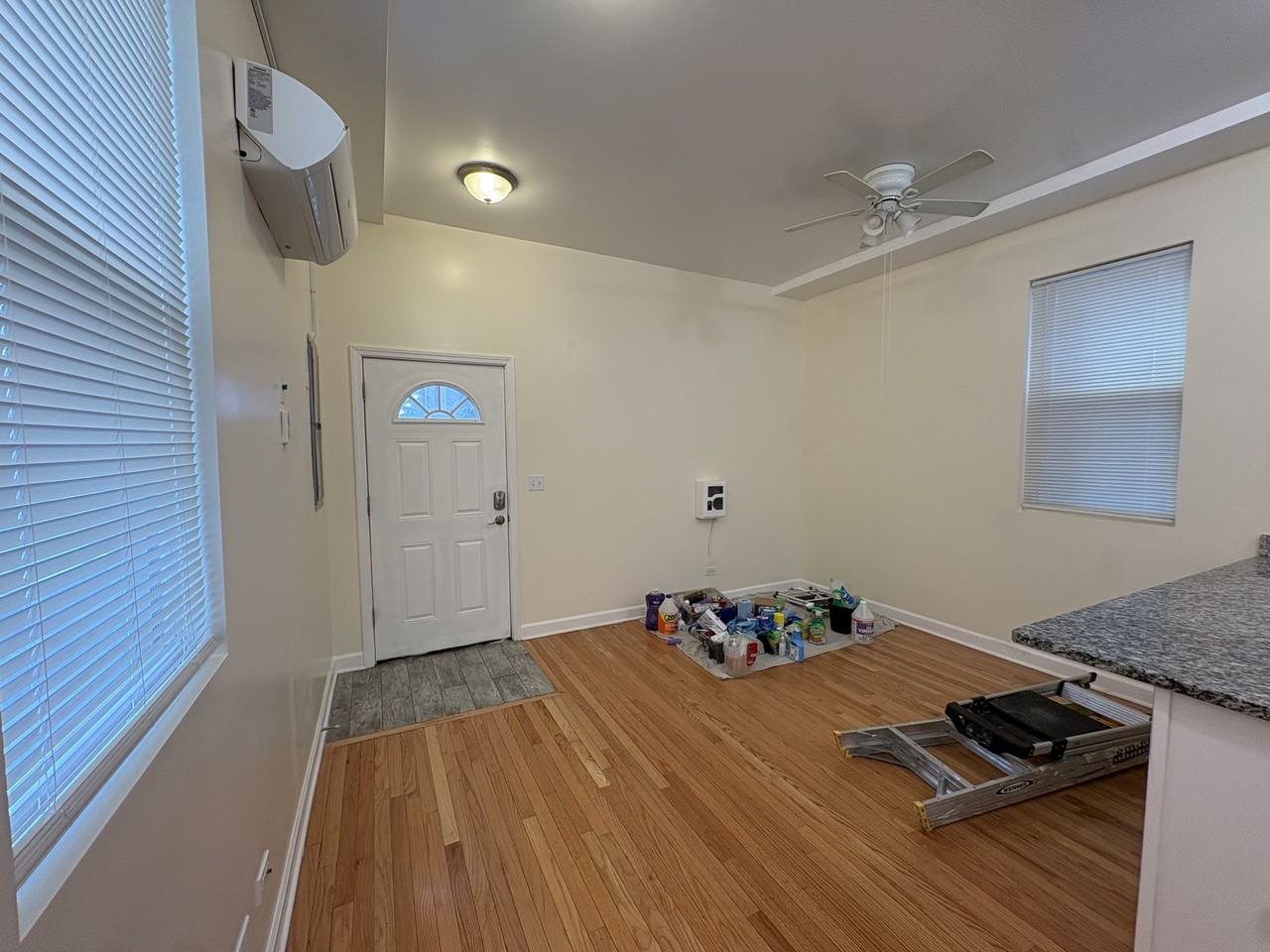 6619 S Drexel Ave #1 - Photo 4 of 11