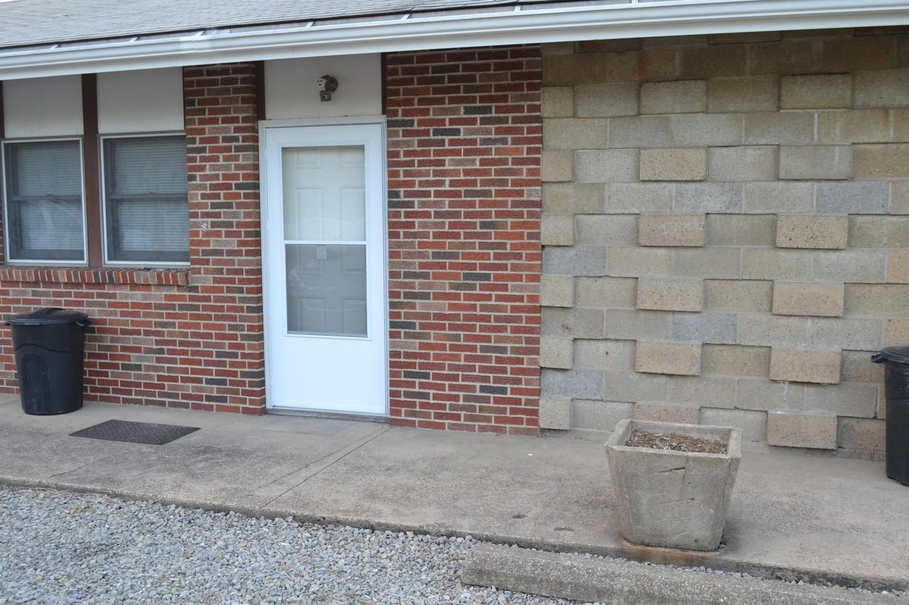 4297 7th Street Road - D - D #D - Photo 2 of 8