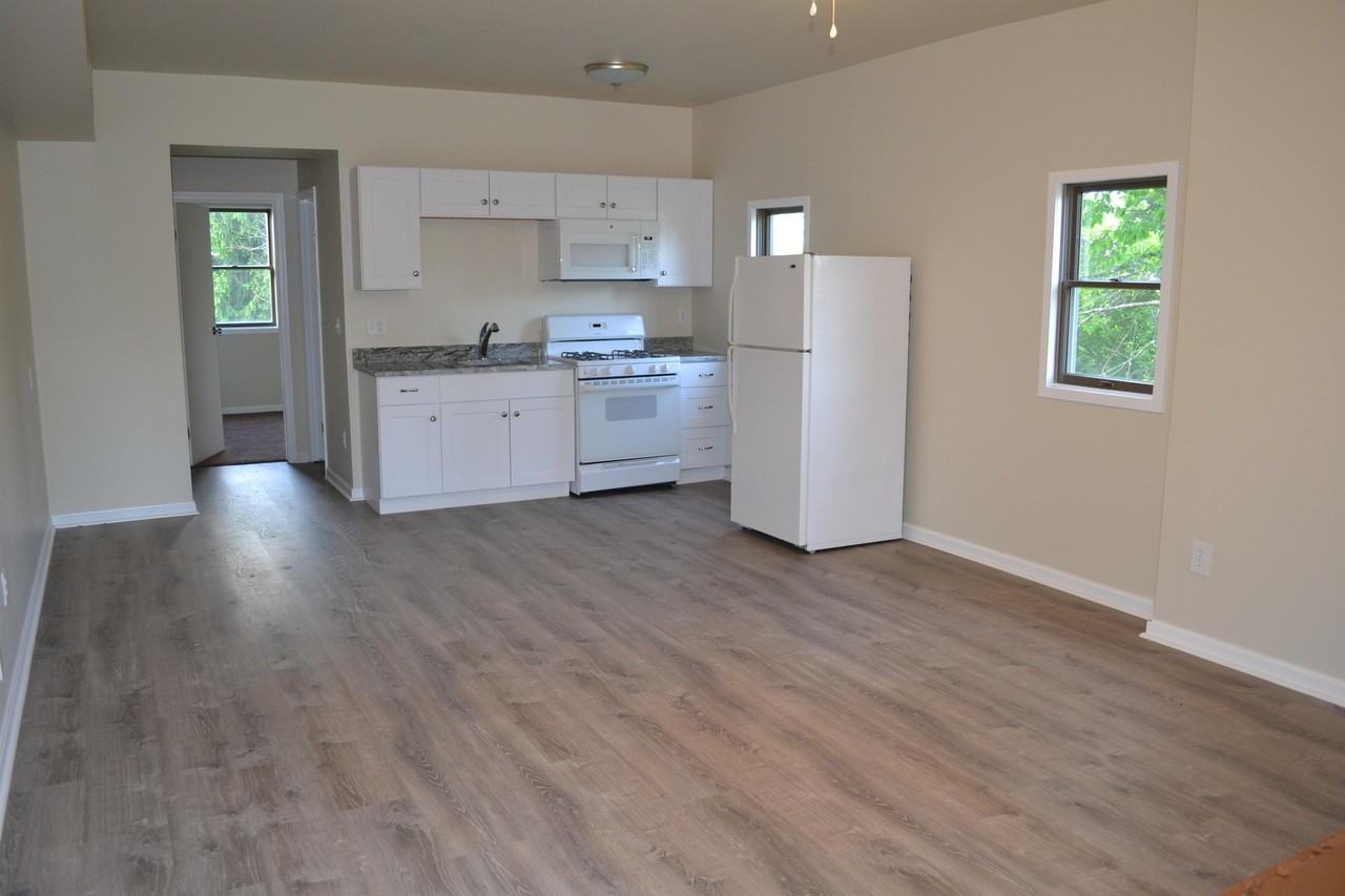 4297 7th Street Road - D - D #D - Photo 4 of 8