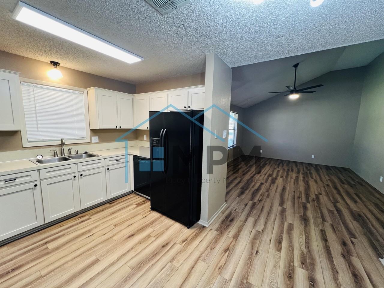 315 Cedarbrook Dr #1