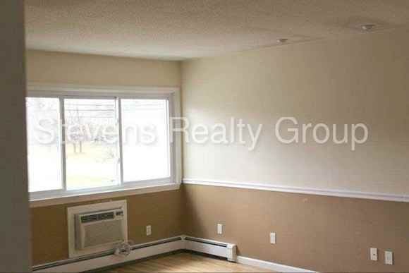 4 Fishkill Glen - Photo 3 of 11