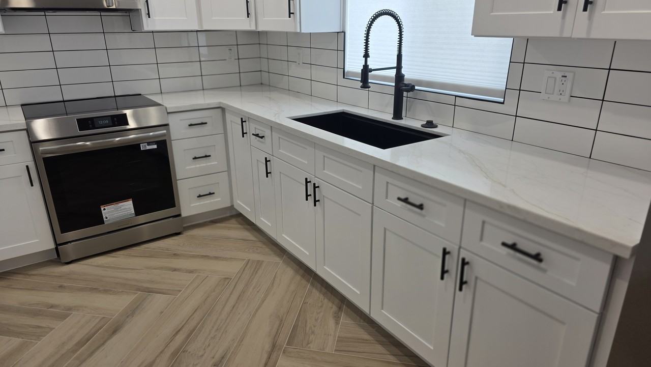 1807 W Marlboro Dr #1 - Photo 5 of 22