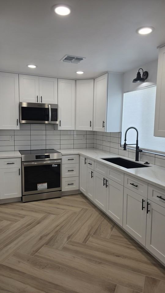 1807 W Marlboro Dr #1 - Photo 7 of 22