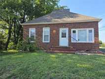 207 E Oak St #1 - Photo 1 of 1