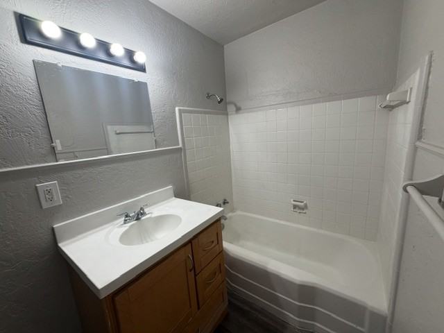 1731 Nw Ash Ave #1 - Photo 7 of 10