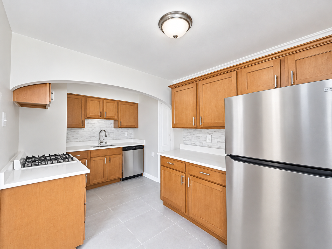 32 32 SHADY DRIVE WESTAPT 2 #2 - Photo 4 of 5