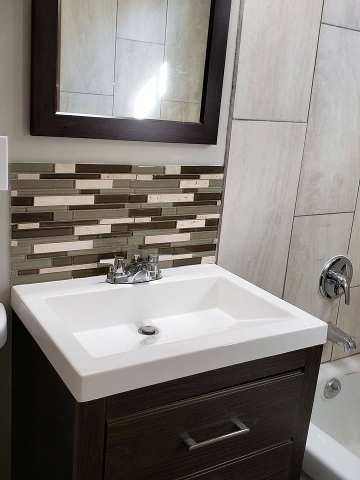 903 N Front St #1 - Photo 6 of 11