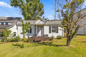 featured image of Oceola Avenue 104 #1