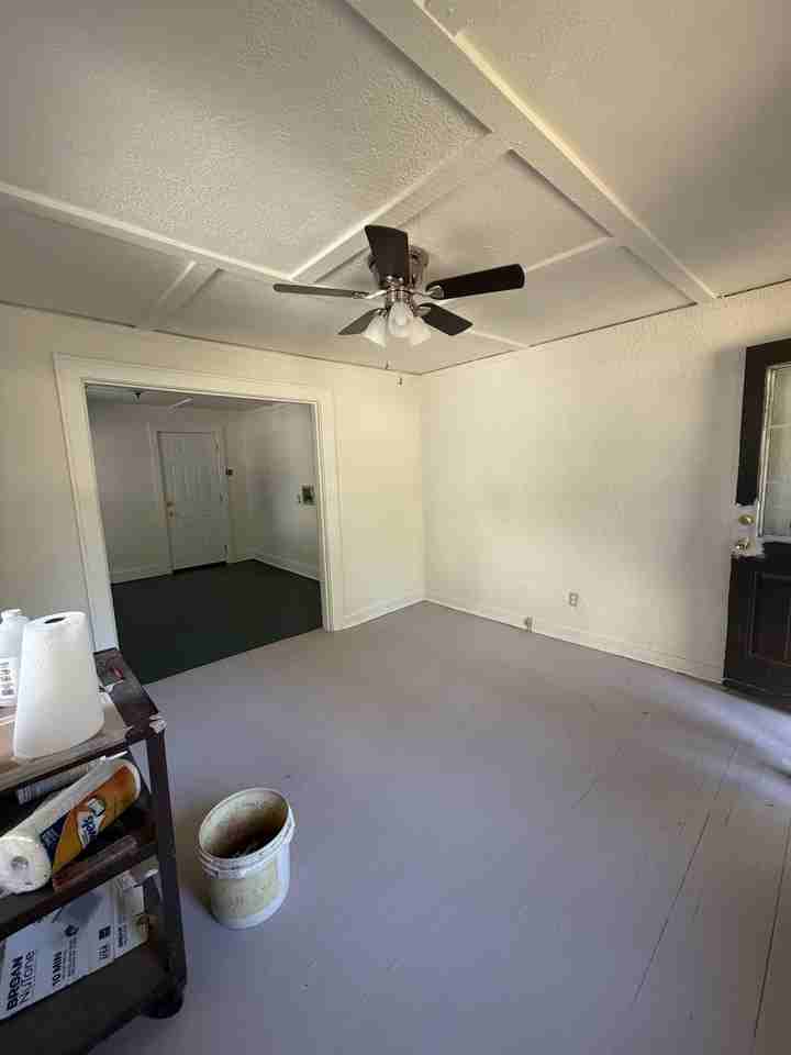 121 N Schiller St #1 - Photo 3 of 9