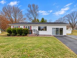 featured image of 119 Barr Rd #1