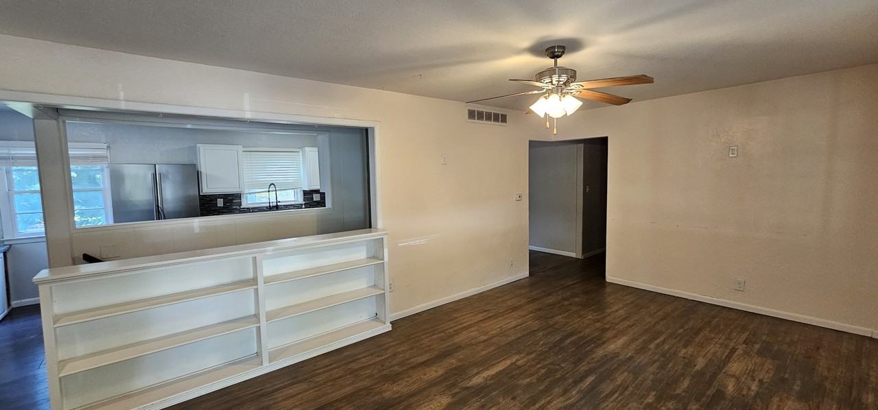 740 S Kokomo Ave #1 - Photo 2 of 15
