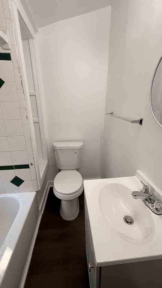 309 60th St #1 - Photo 7 of 10