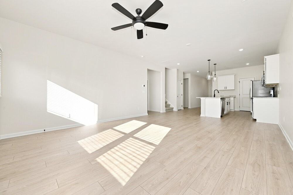 619 Slate Rd - Photo 5 of 17