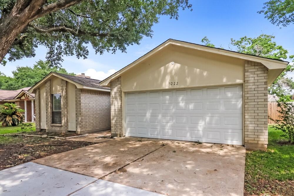 3222 Rocky Crest Dr - Photo 3 of 16