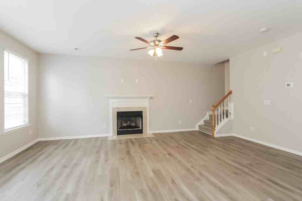 13426 Ada Ct - Photo 6 of 16