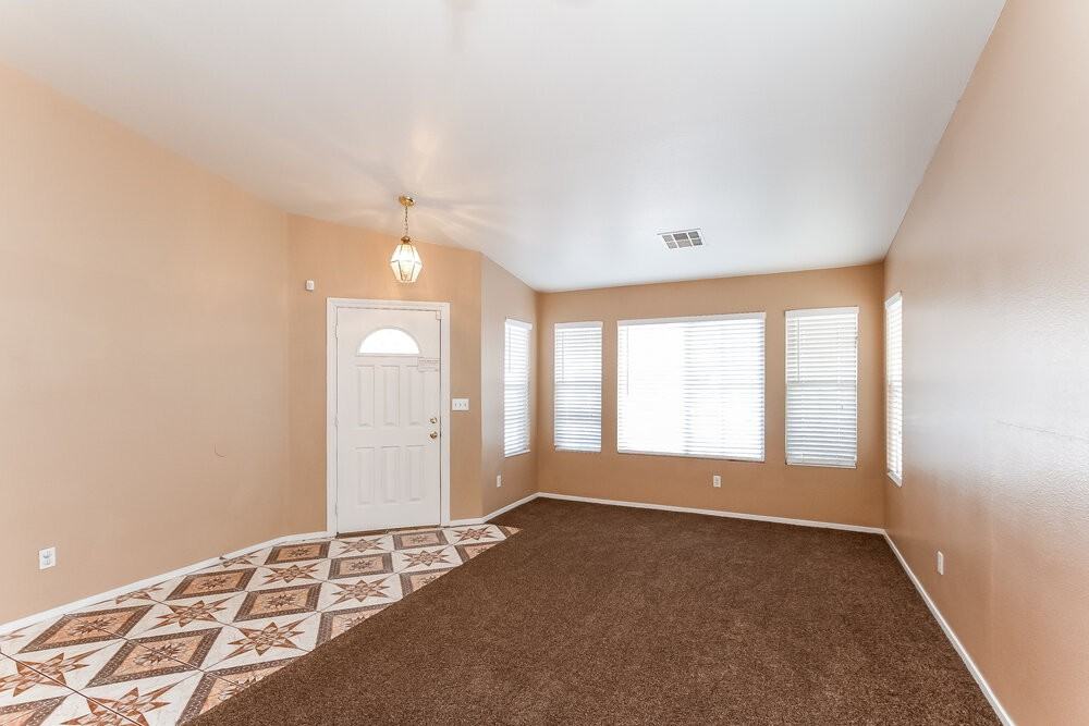 517 Rancho Del Mar Way - Photo 3 of 15