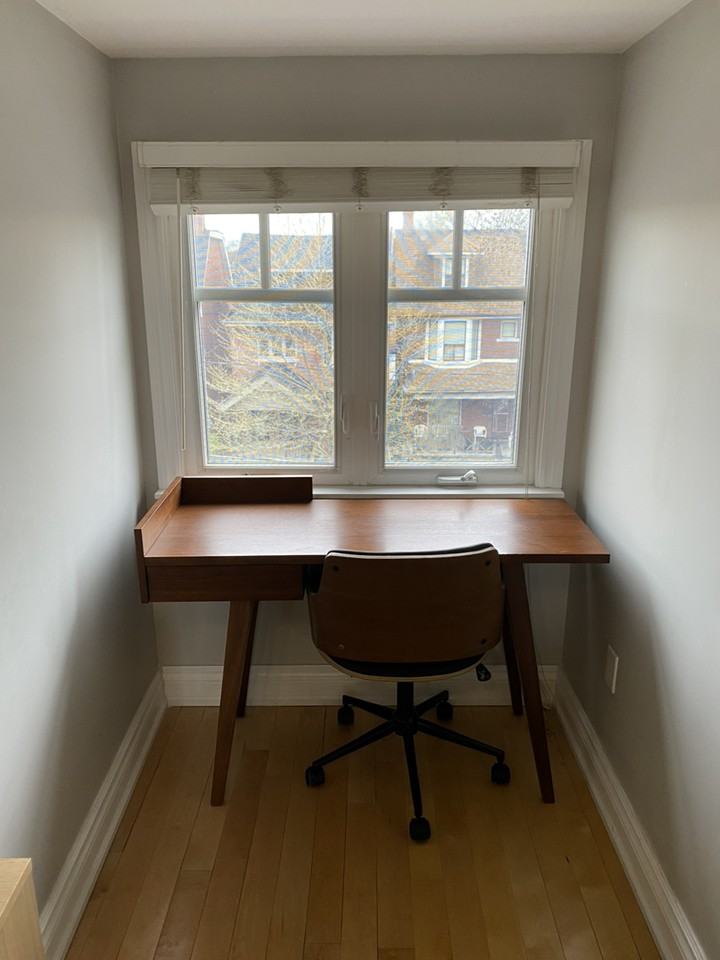 207 Grace St - Photo 6 of 10