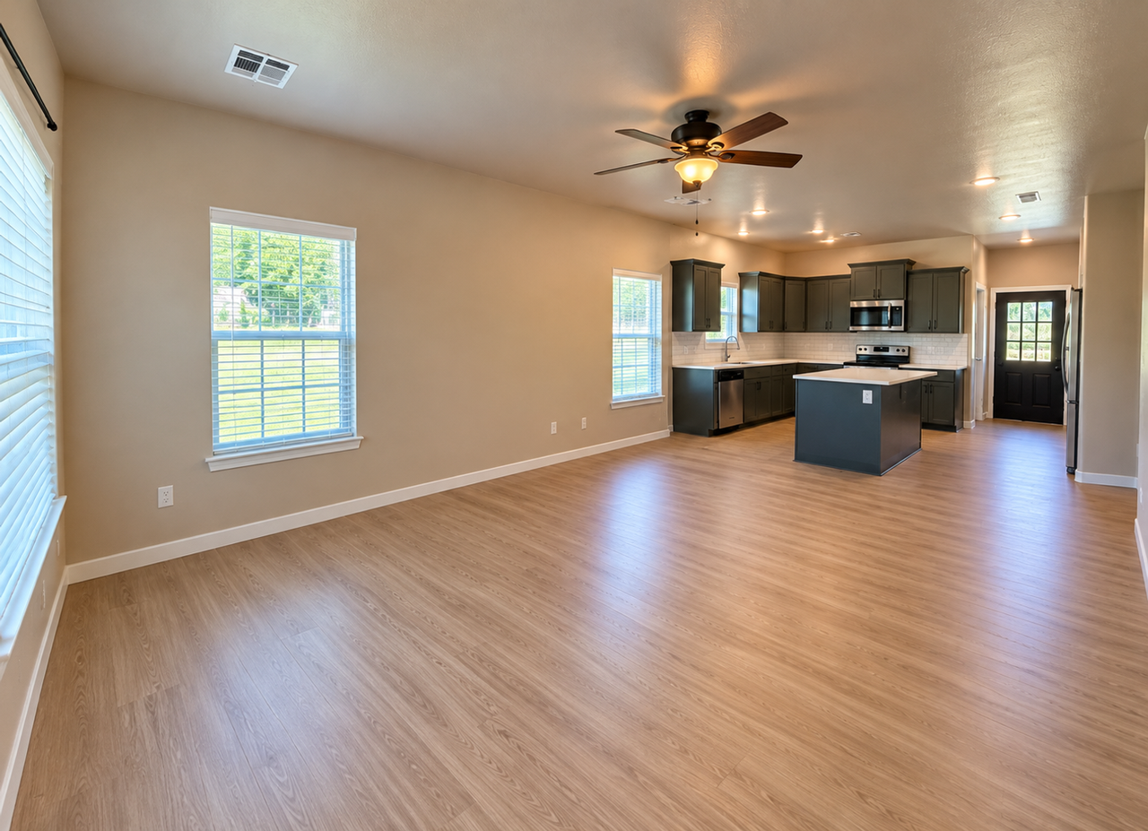 2502 Sw H Ave - Photo 3 of 24
