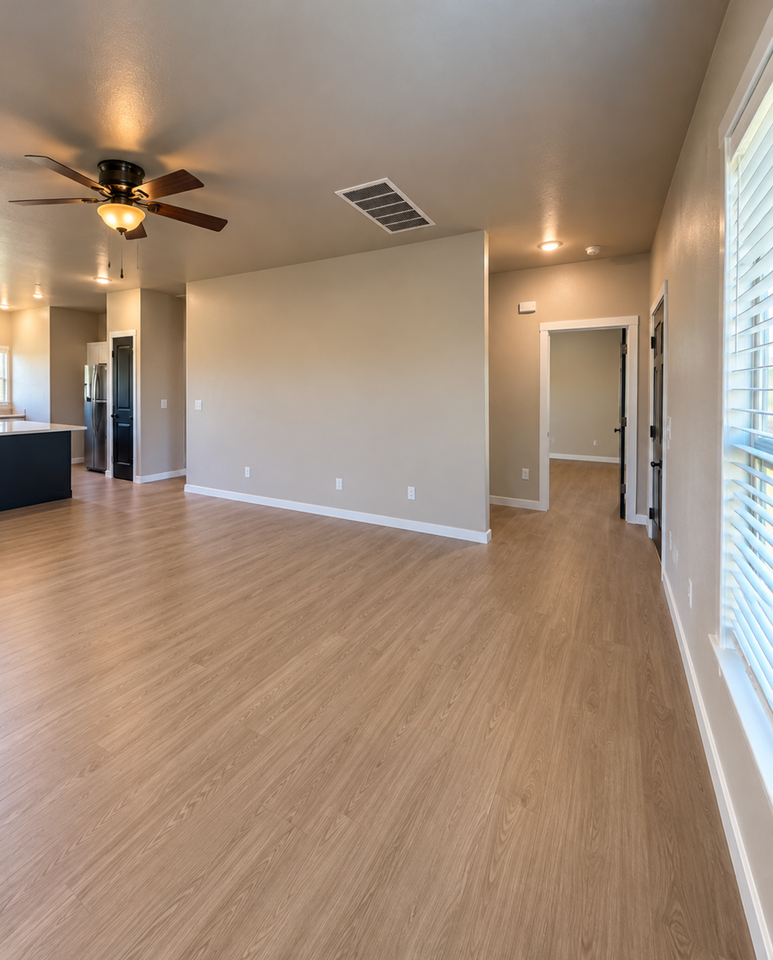 2502 Sw H Ave - Photo 7 of 24