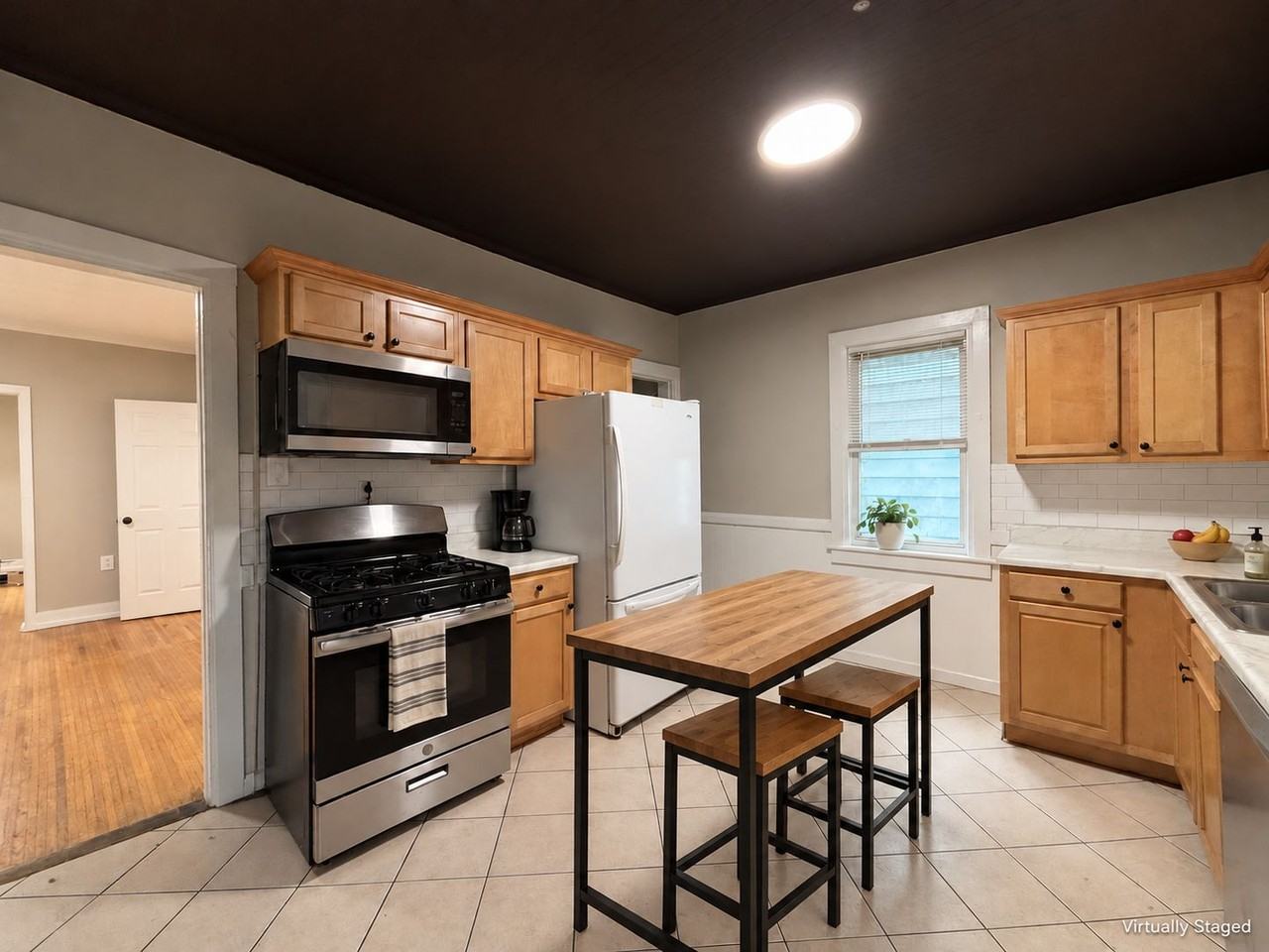 521 Caroline St #1 - Photo 5 of 25