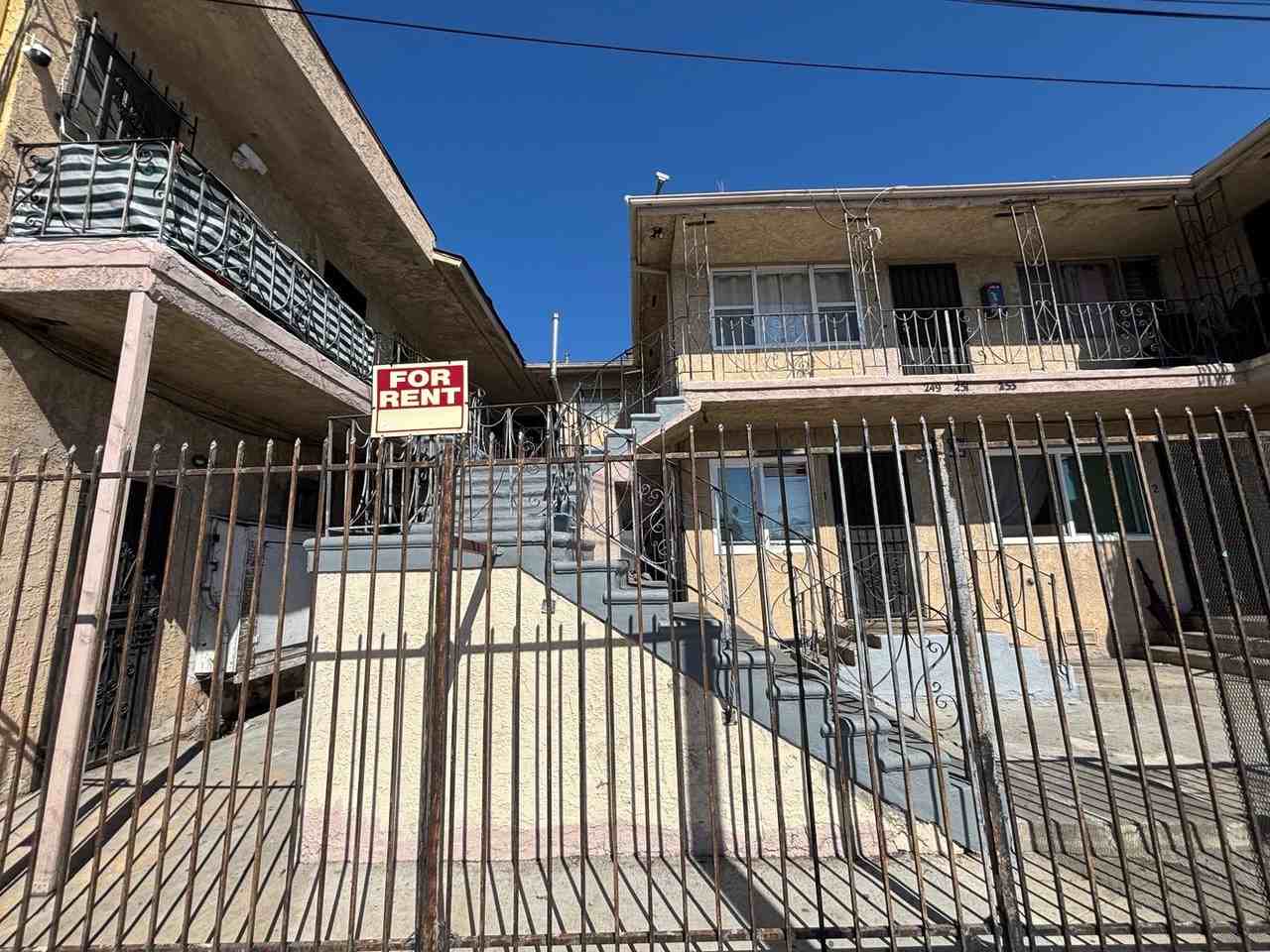 251 W 65th St - Photo 2 of 11