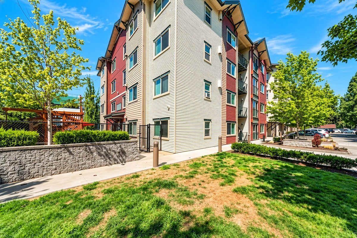 3351 S 175th St - Photo 6 of 21
