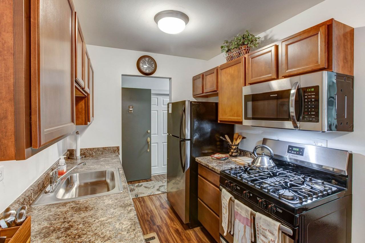 Westmore Apartments - Photo 2 of 29