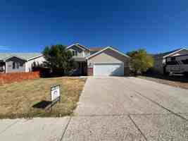 featured image of 513 Desmet Dr