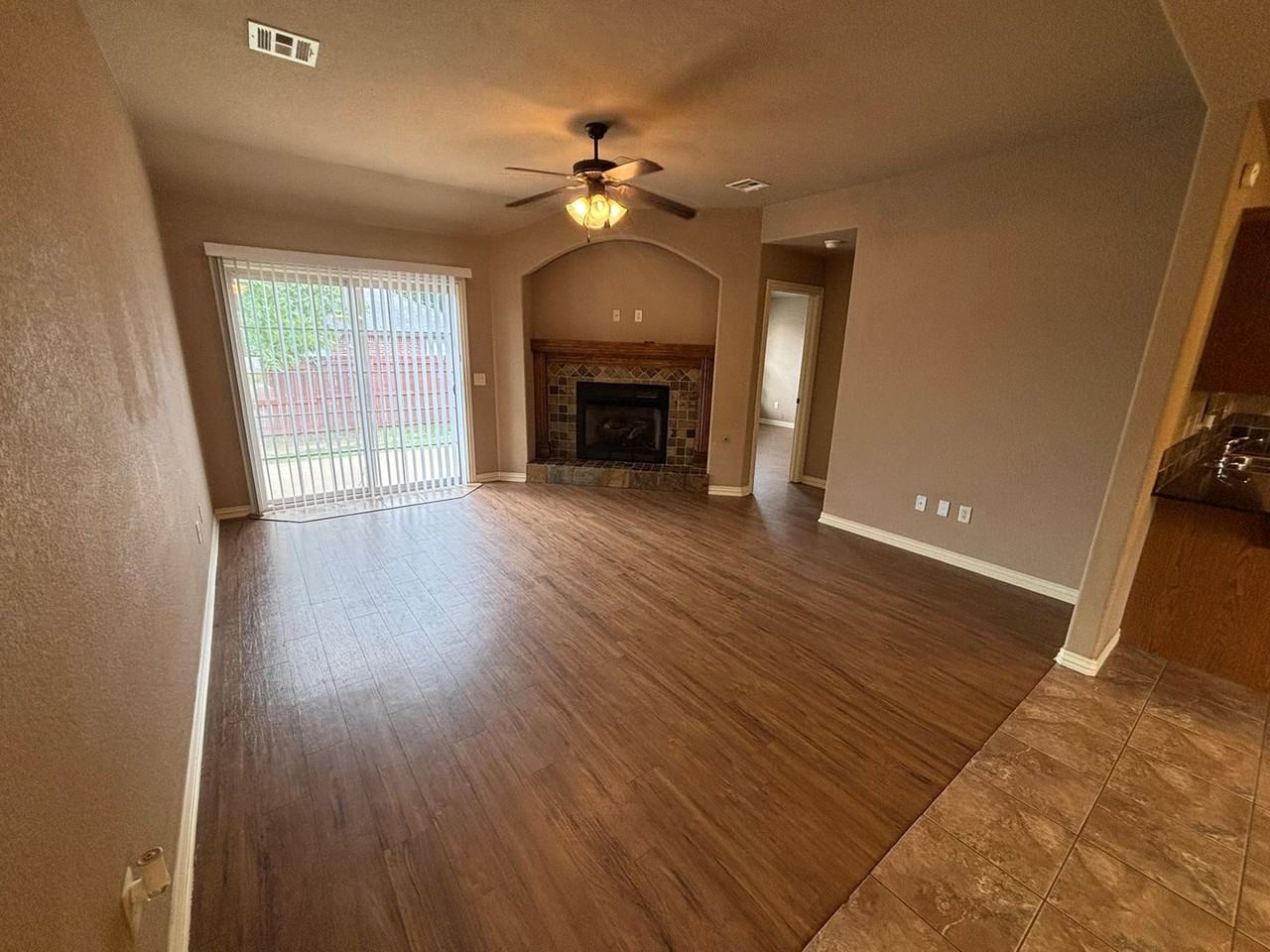4145 W Mahogany Dr - Photo 4 of 17