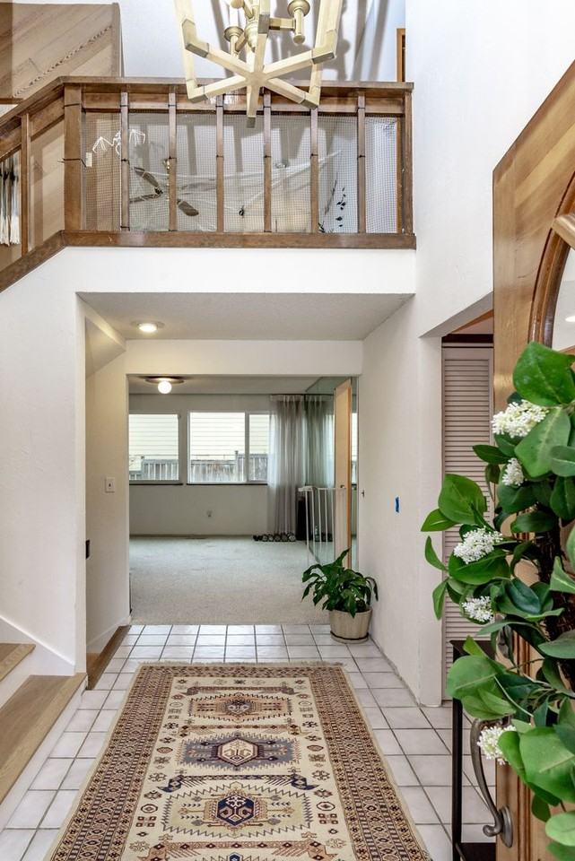 2301 Fremont St - Photo 5 of 43