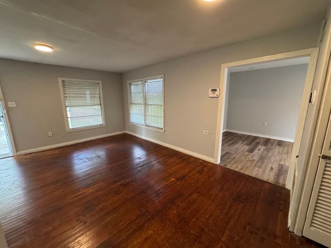 3624 Cumberland Ave - Photo 2 of 8
