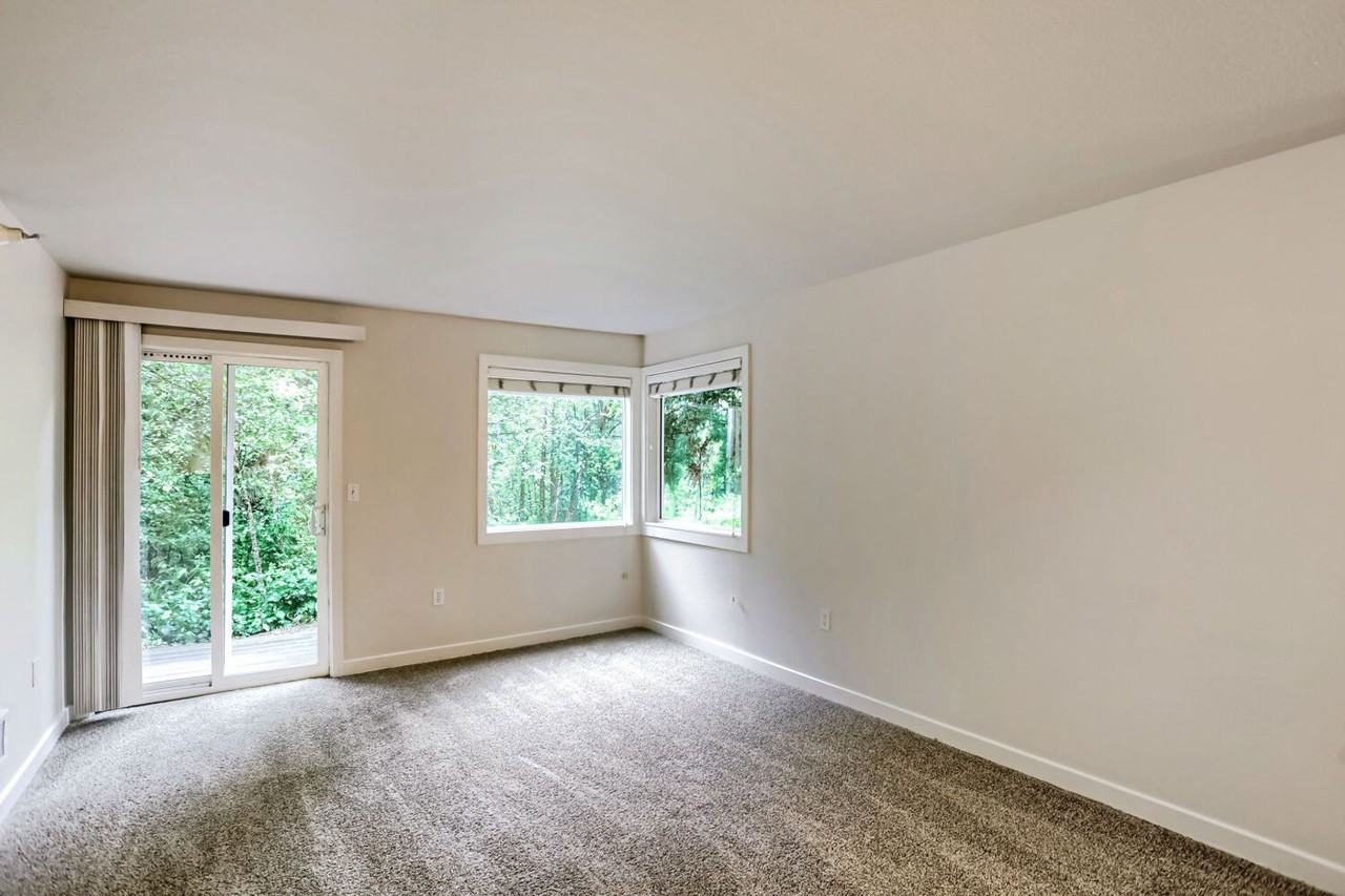 700 Front St S #B108 - Photo 5 of 21