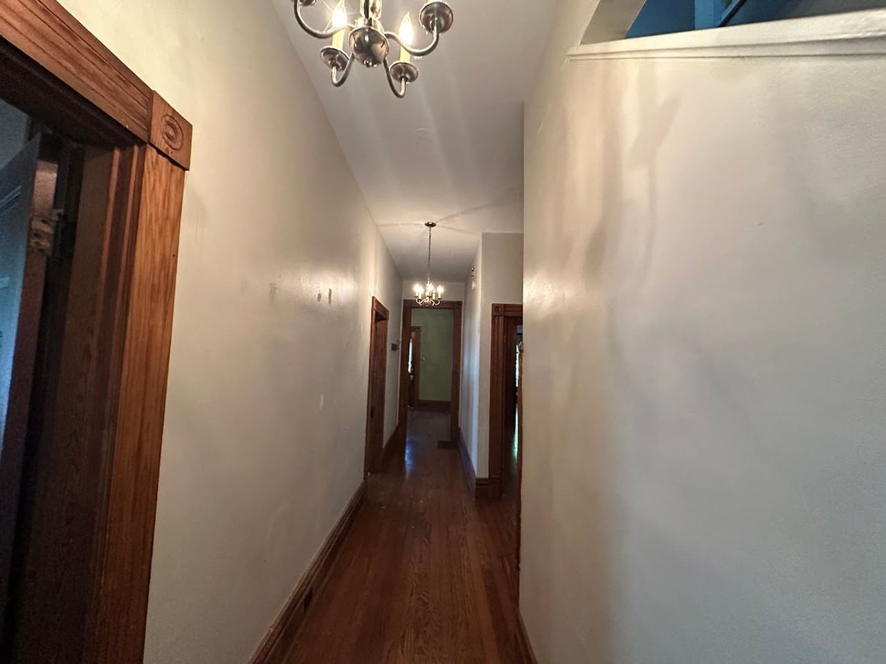 327 Aylesford Pl - Photo 3 of 47
