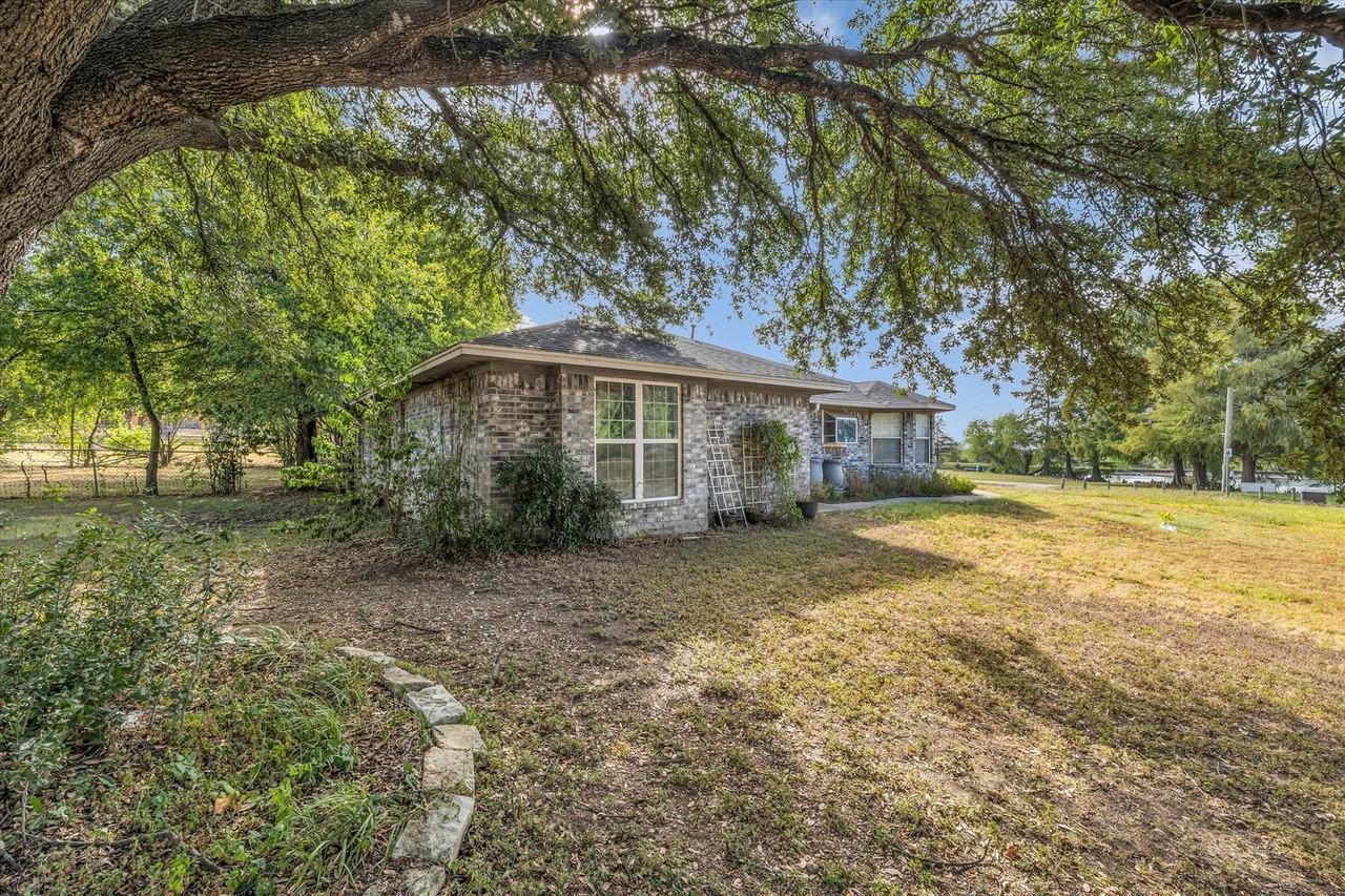 1936 Post Oak Dr