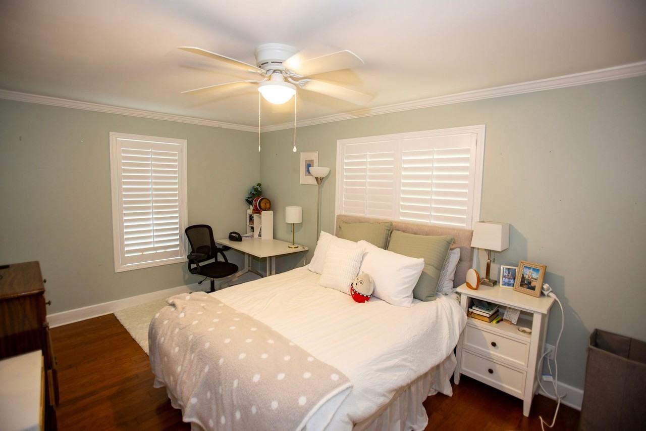 135 Habersham Dr - Photo 5 of 10
