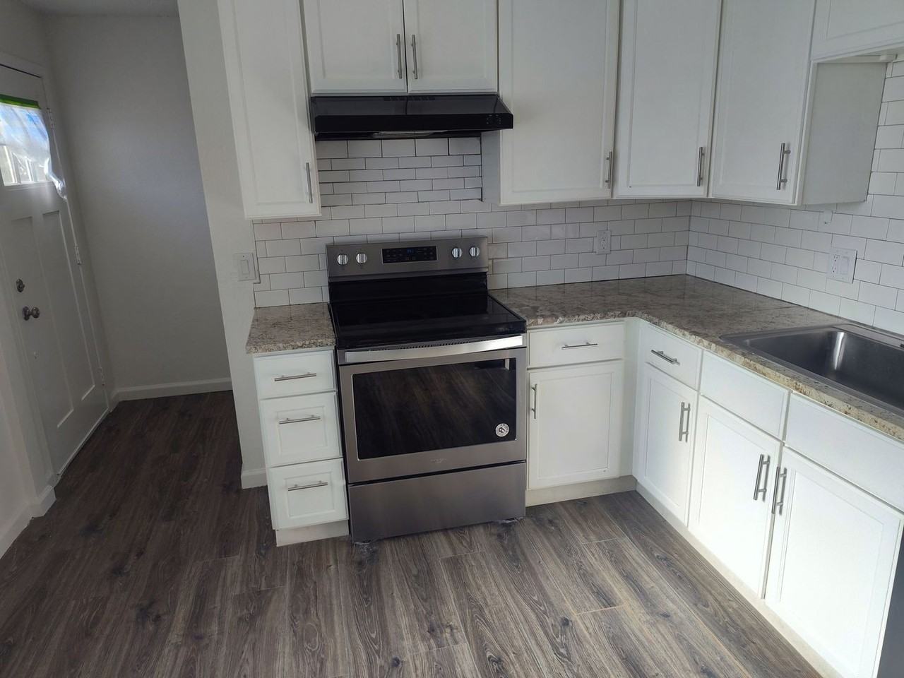 5024 Ursula St - Photo 4 of 23