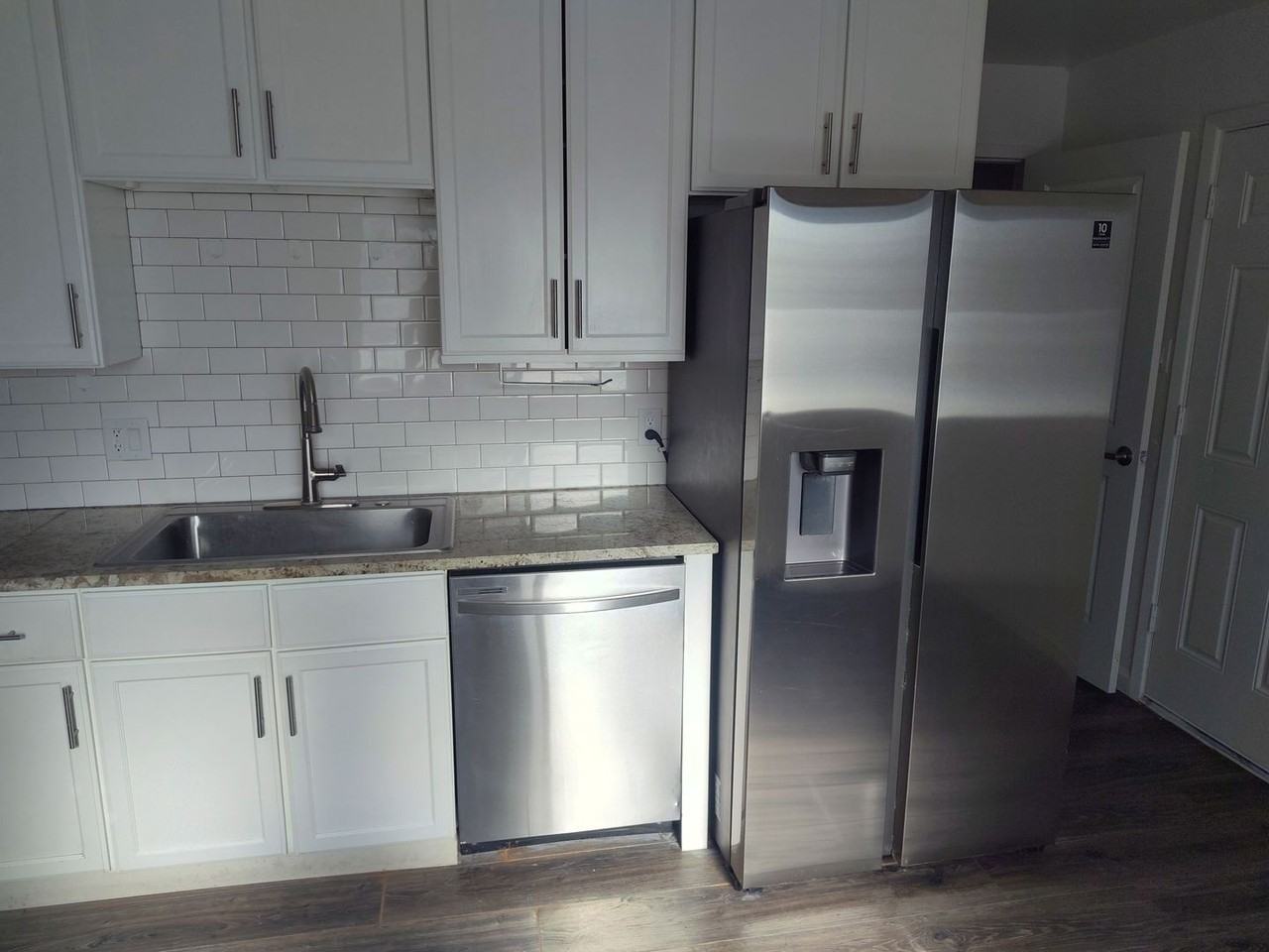 5024 Ursula St - Photo 5 of 23