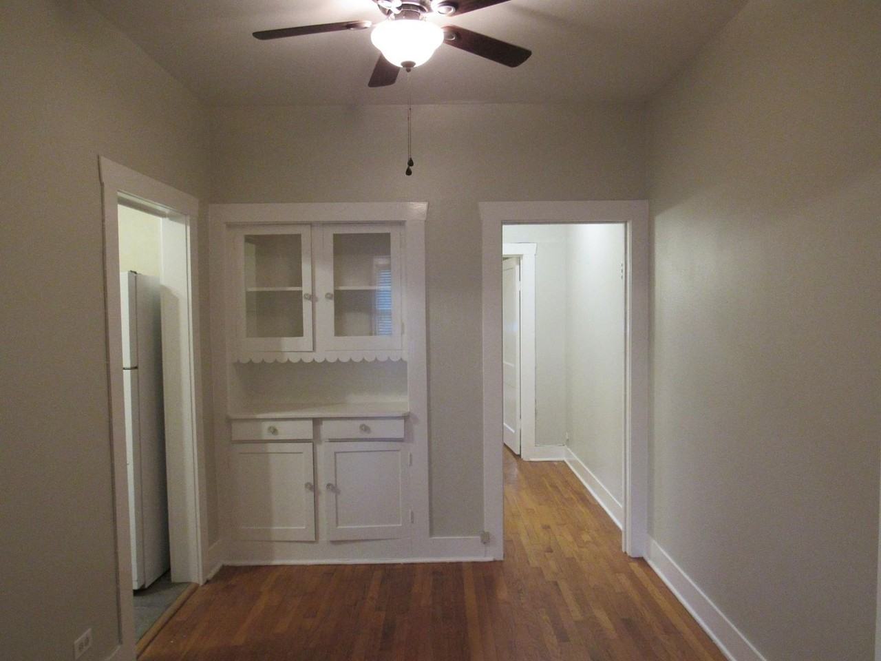 228 Corona Ave - Photo 5 of 12