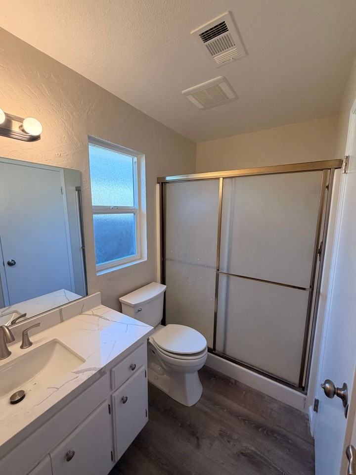 1918 Waltzer Rd - Photo 6 of 7