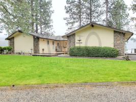 featured image of 24118 E Lakeridge Dr