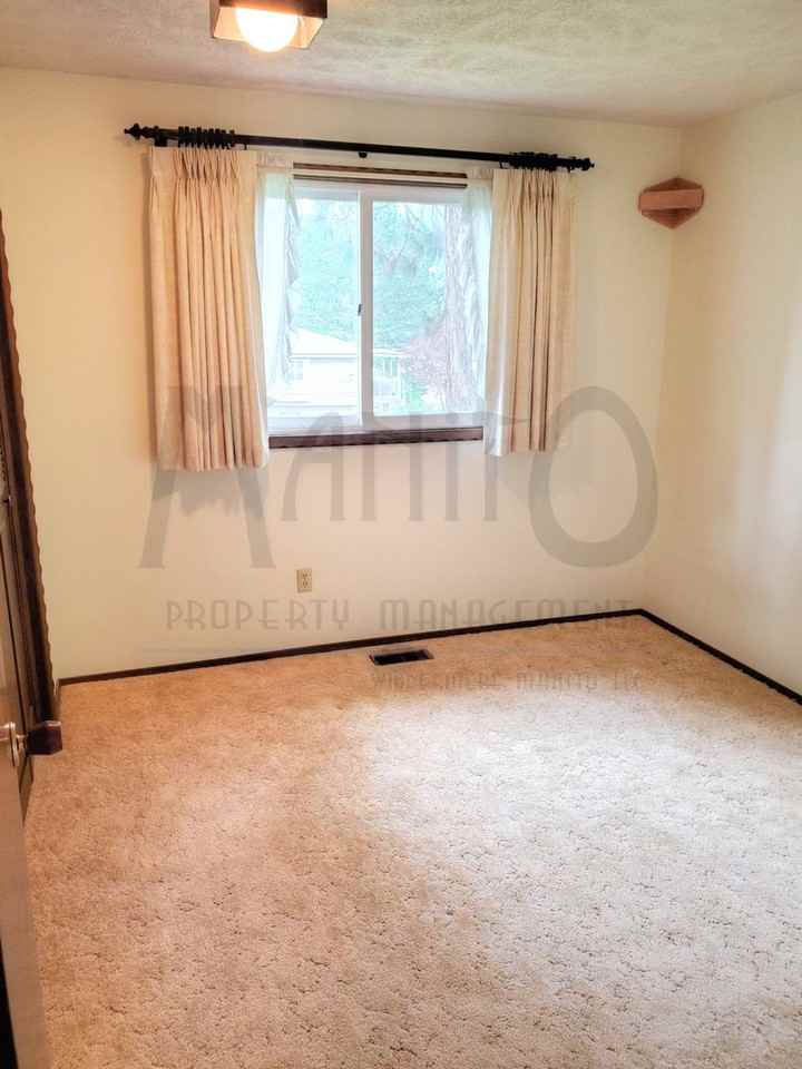 24118 E Lakeridge Dr - Photo 7 of 17