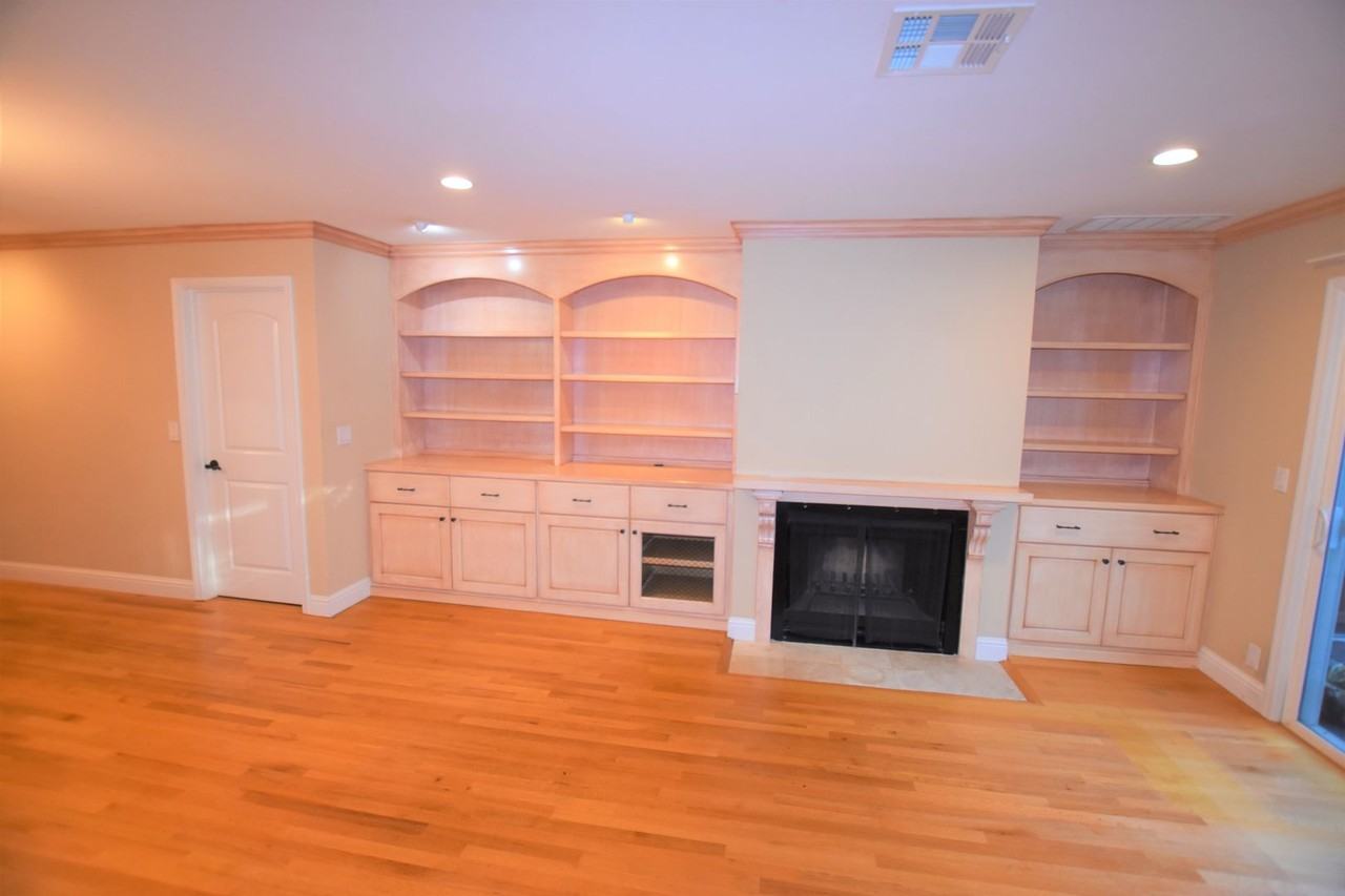 627 Forest Ave - Photo 7 of 25