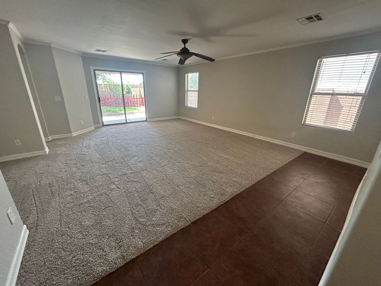 4320 S Mariposa Dr - Photo 5 of 24