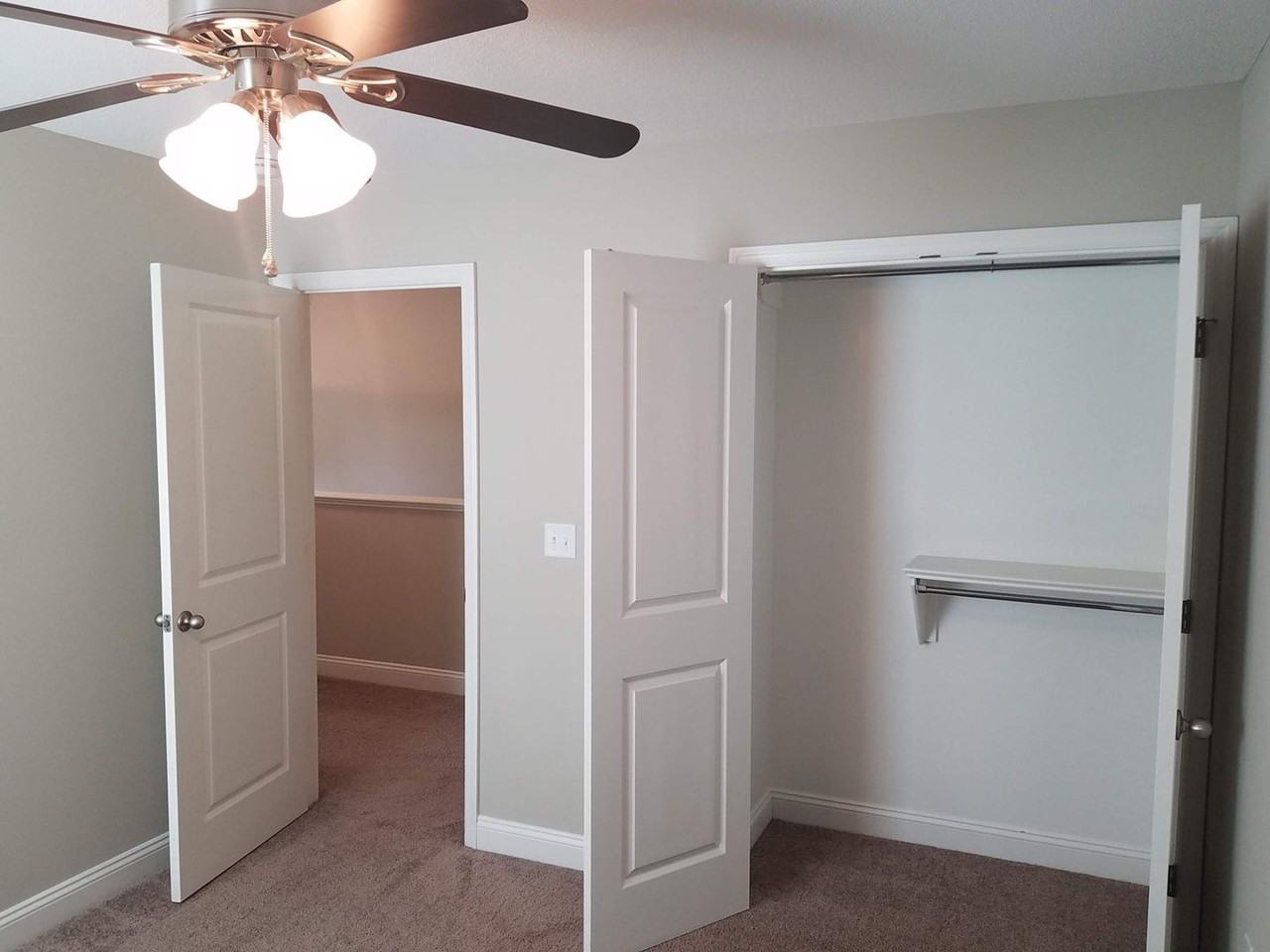 4654 Sara Rd - Photo 6 of 27