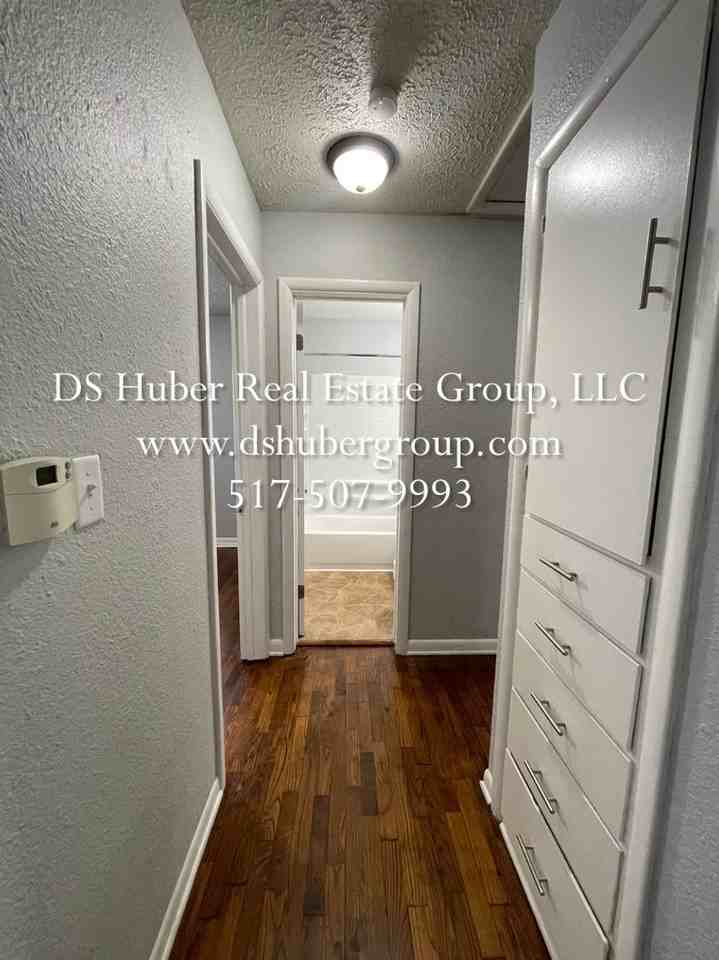 2918 Risdale Ave - Photo 3 of 15