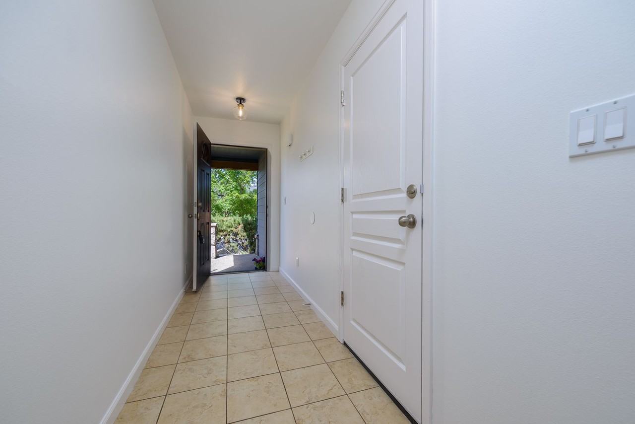 20289 Schaeffer Dr - Photo 2 of 43
